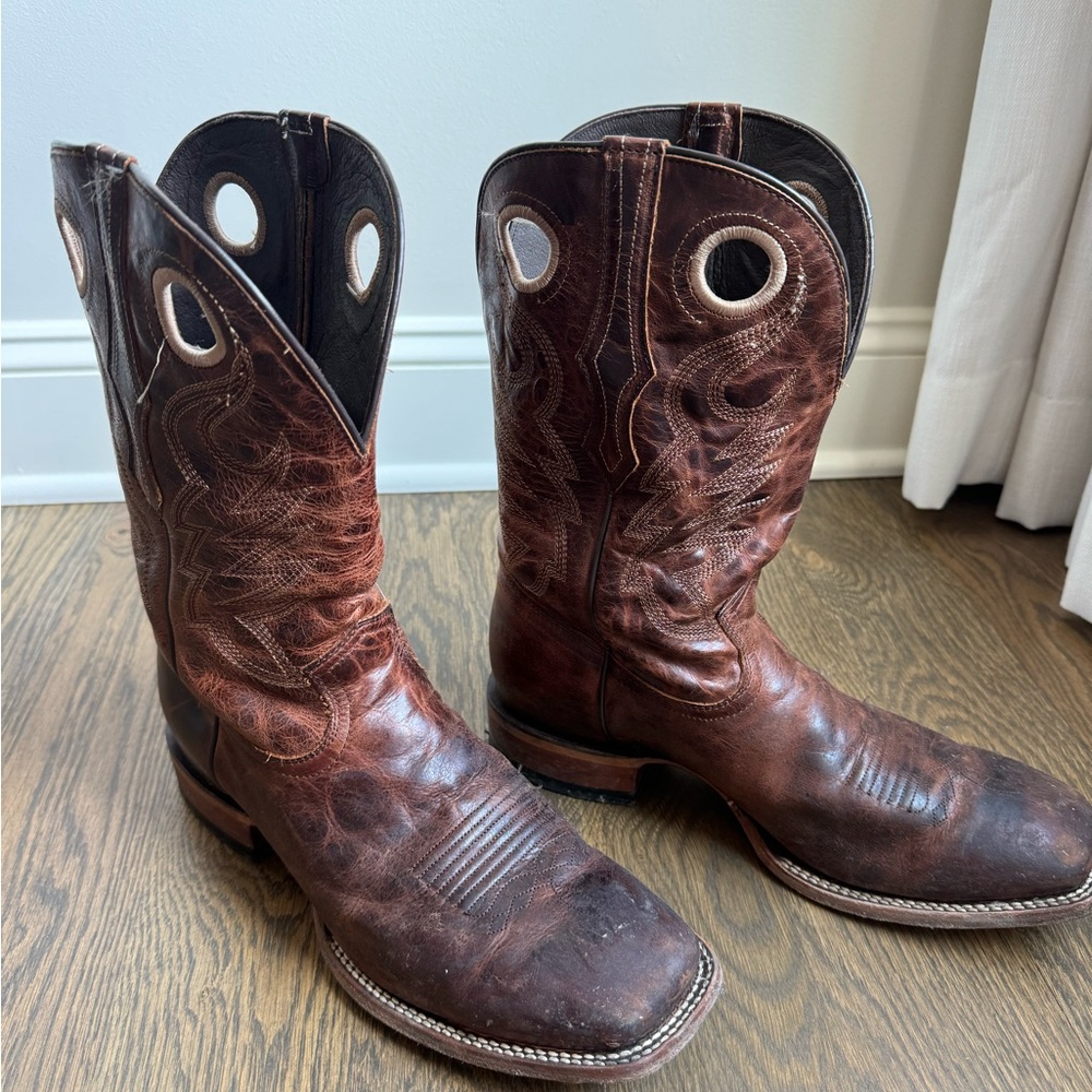 Brown Leather Cowboy Boots with Decorative Stitching